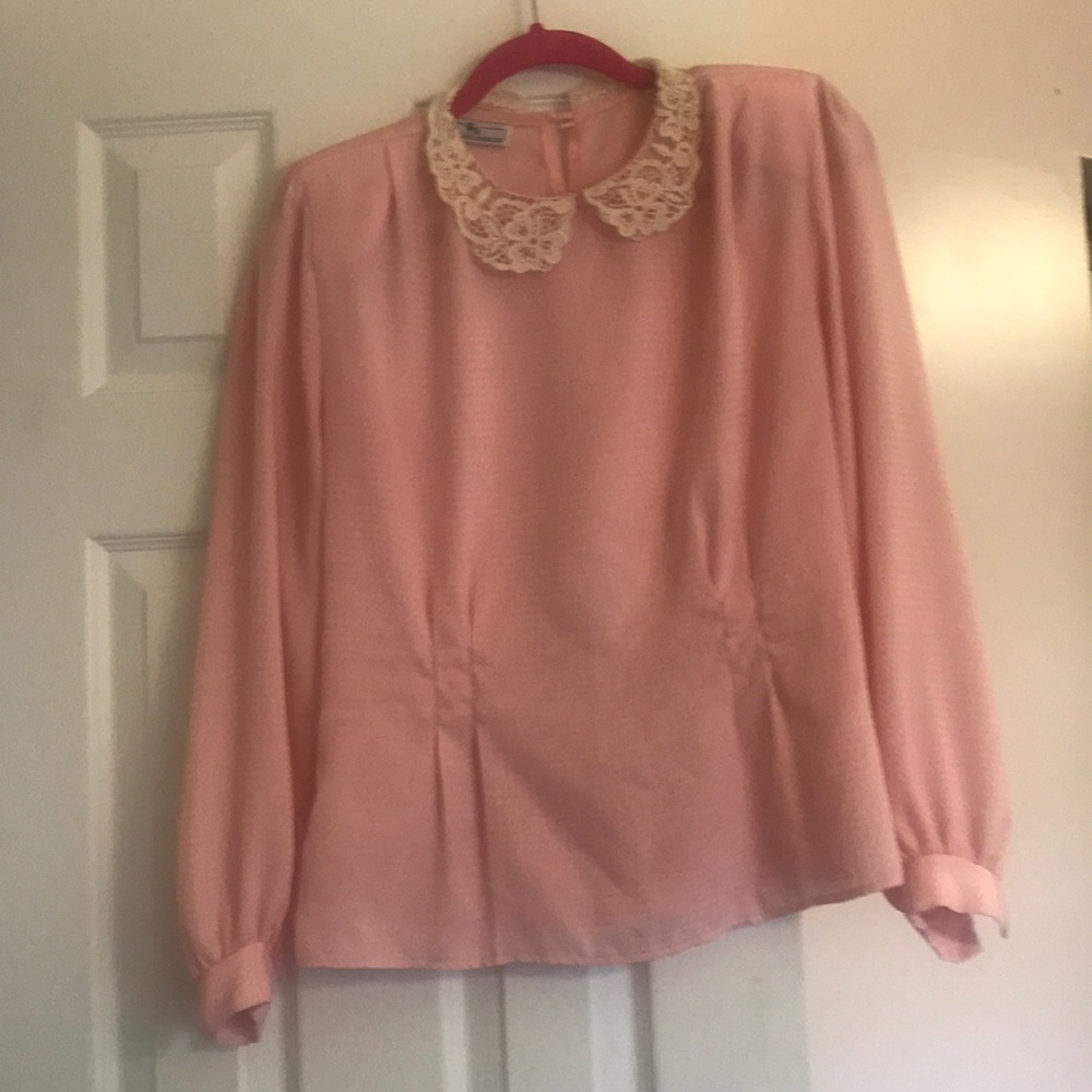 💼Vintage 80s Peter Pan Collar Pink Top